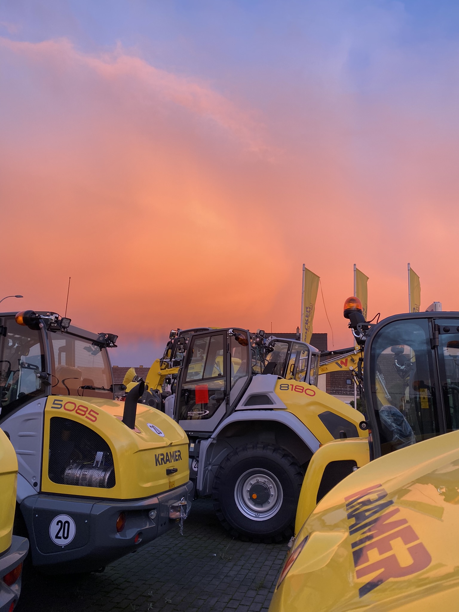 Fotogalerie Maschinen Sonnenuntergang eingefangen